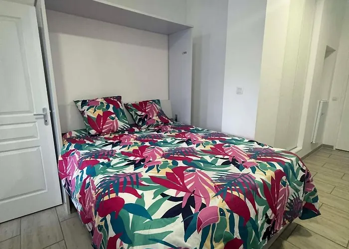 Le De Jazzy Фекам